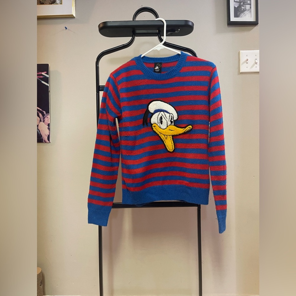 Donald Duck striped sweater